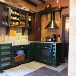 Glowstone Apartman Kalonioí