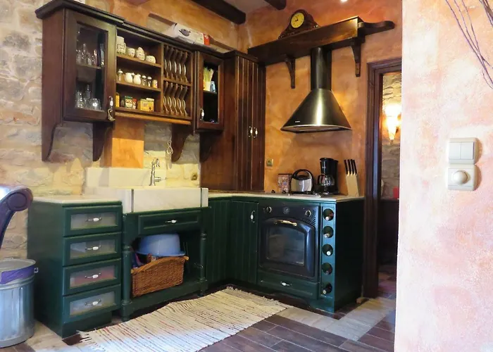 Glowstone Apartment Kalonioi